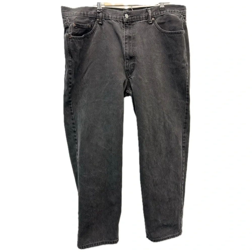 Levi’s Men’s 550 Relaxed Fit Black Jeans 42”W x 29”L